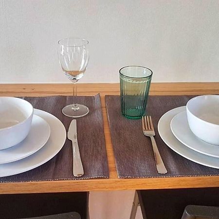 Modern Studio Apartment Near Town Centre Poole Buitenkant foto
